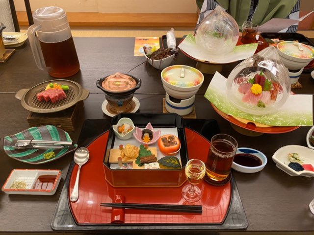 夕食